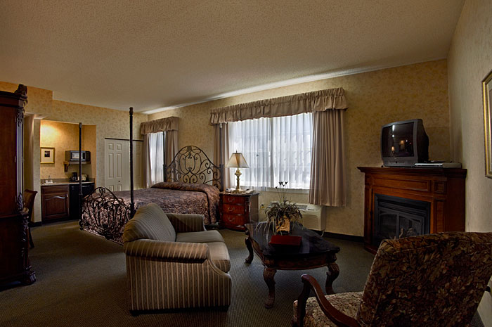 Millers Smorgasbord Amishview Inn Suites